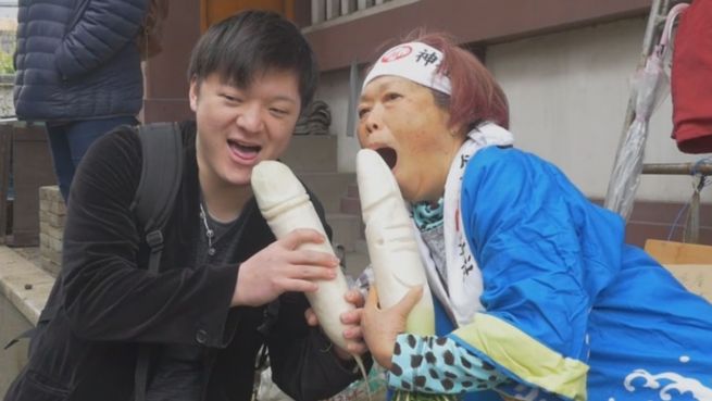 go to Dickes Ding: Japaner feiern den Penis