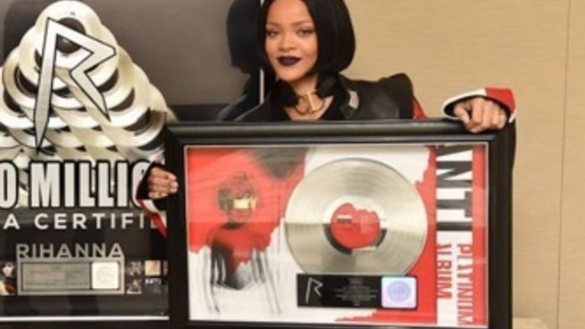 go to Hut ab: Rihanna ist erfolgreicher als Michael Jackson